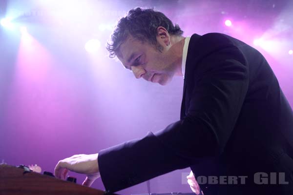 BAXTER DURY - 2011-12-10 - PARIS - La Maroquinerie - 